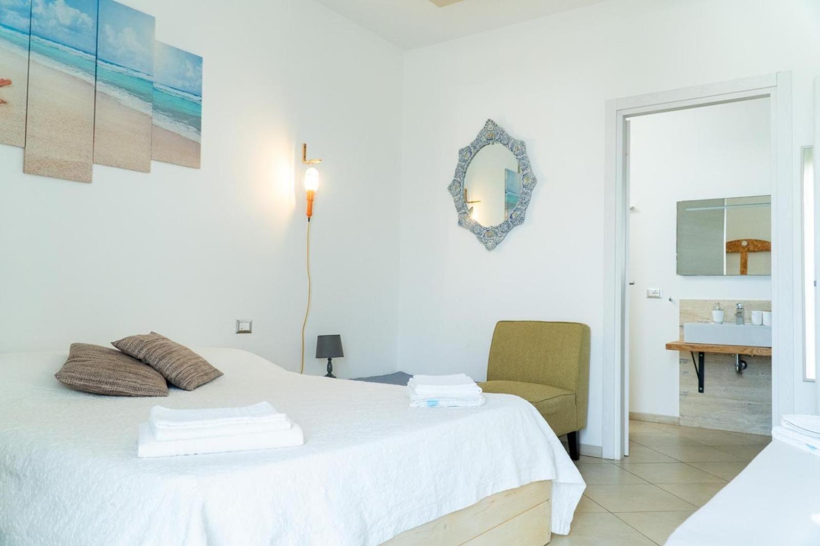 Percebes Exclusive B&B คูโตรฟิอาโน ภายนอก รูปภาพ